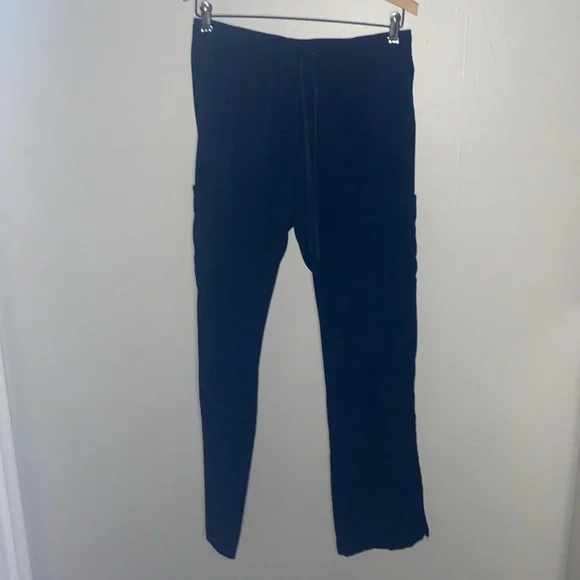 🌵Black scrub bottoms with original drawstring and pockets! - Picture 3 of 8